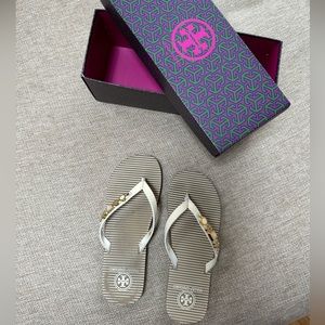 Tory Burch Ivory Kiley flip flop size 7 worn